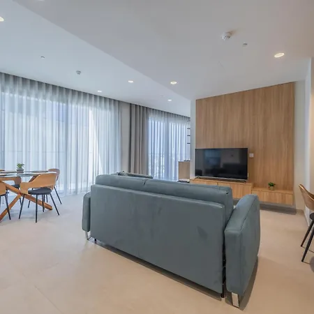 Cityscape In Mercury Tower Saint Julian's